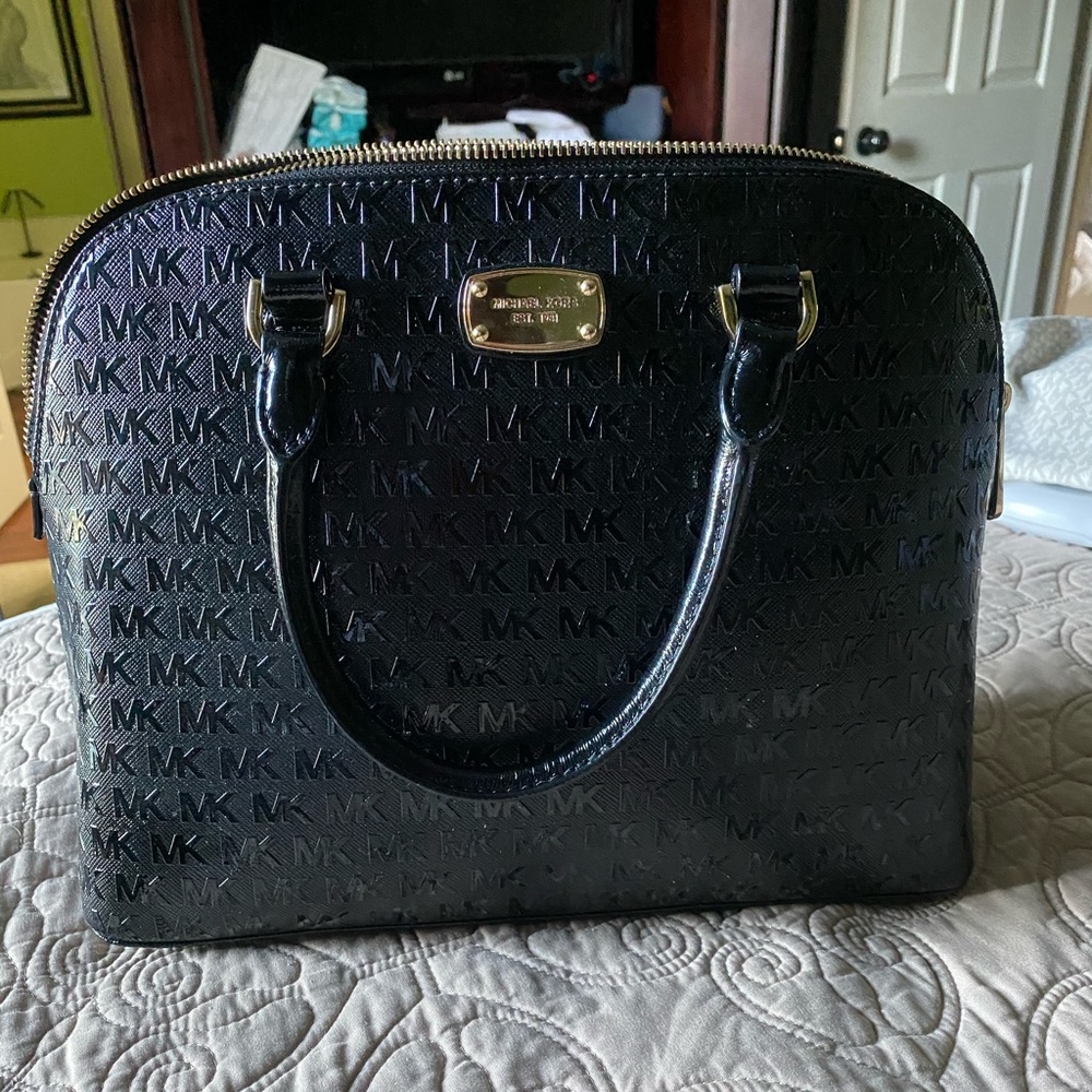 New without tags Michael kors bag SOLD